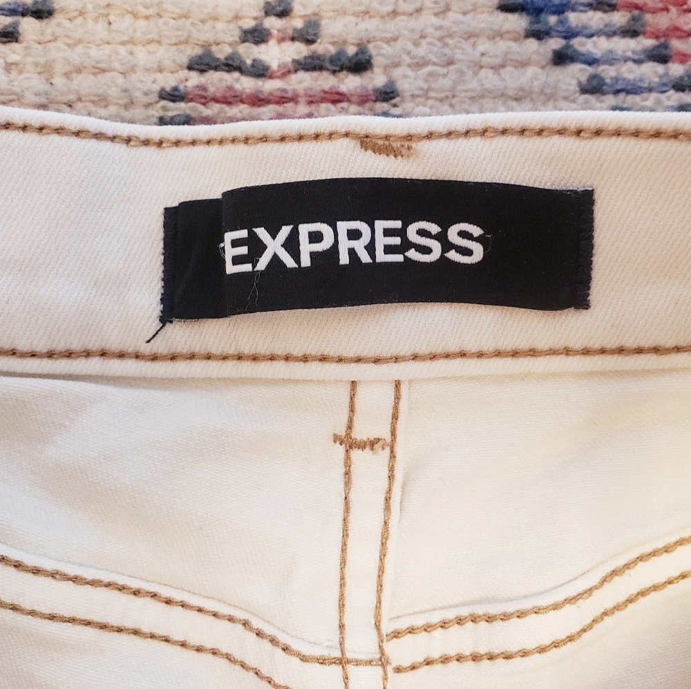Express High Rise Shortie Shorts - Picture 5 of 5